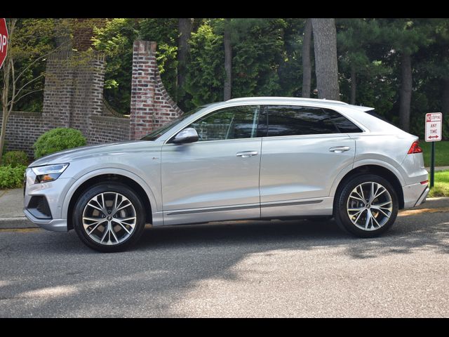 2021 Audi Q8 Premium Plus