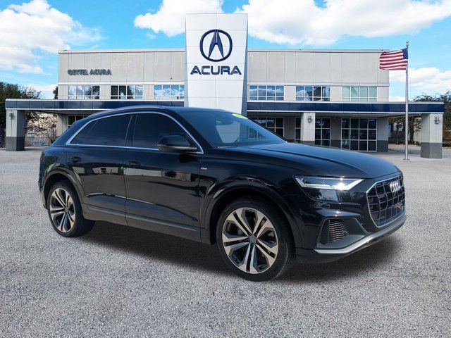 2021 Audi Q8 Premium Plus