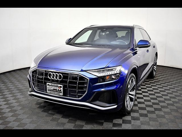 2021 Audi Q8 Prestige
