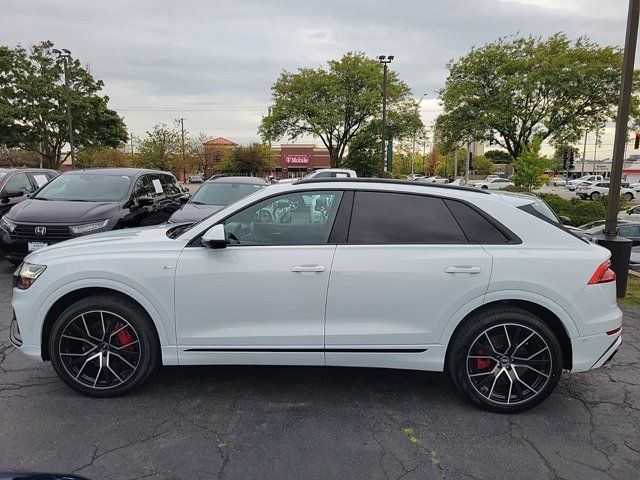 2021 Audi Q8 Prestige