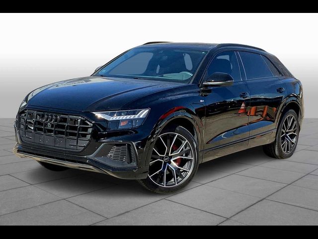 2021 Audi Q8 Prestige