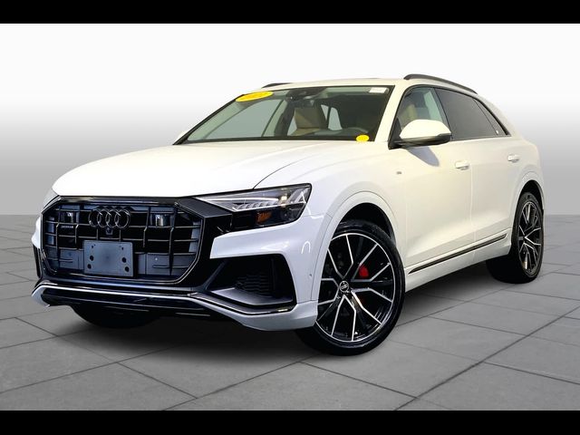 2021 Audi Q8 Prestige