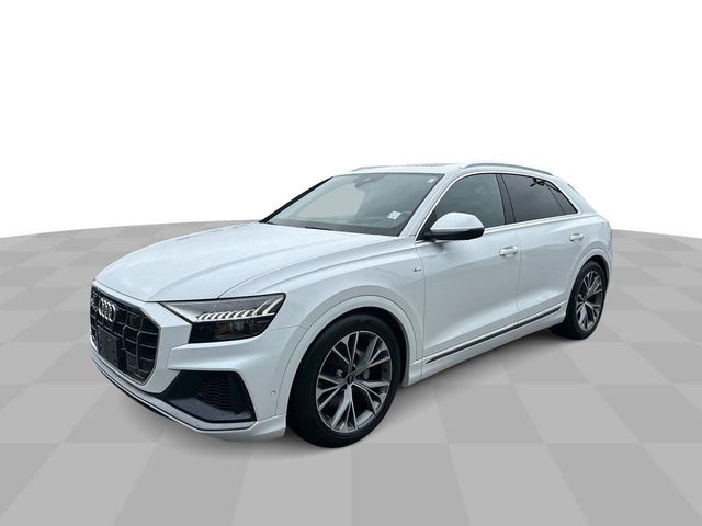 2021 Audi Q8 Prestige