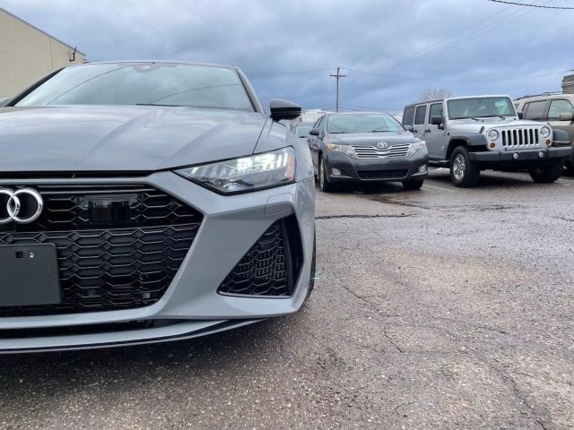 2021 Audi RS 6 Avant Base