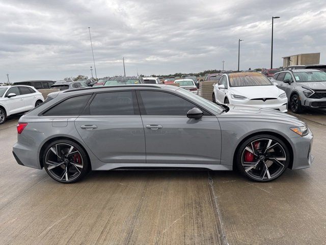 2021 Audi RS 6 Avant Base