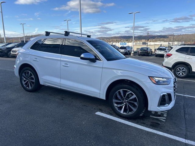 2021 Audi SQ5 Premium Plus