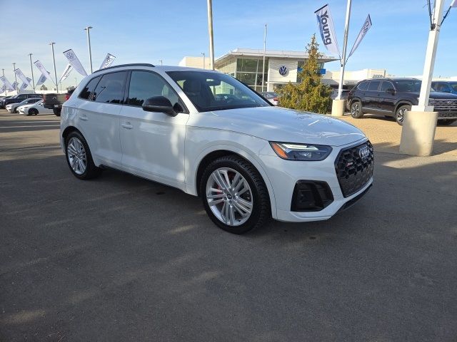 2021 Audi SQ5 Premium Plus