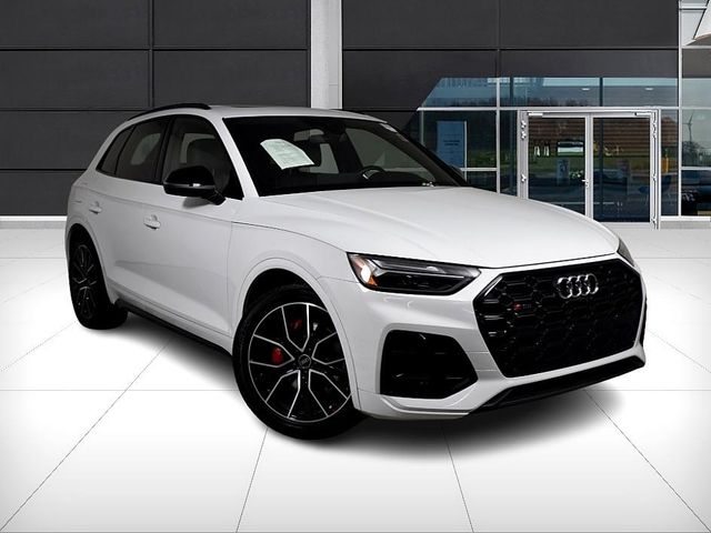 2021 Audi SQ5 Premium Plus