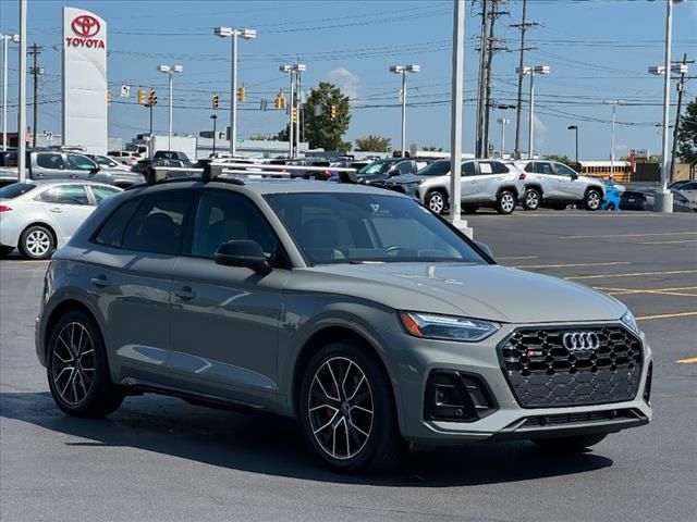 2021 Audi SQ5 Premium Plus