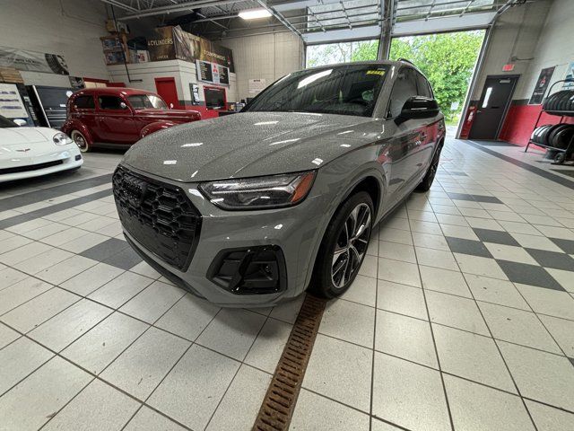 2021 Audi SQ5 Premium Plus