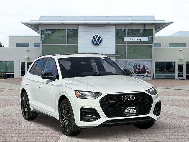 2021 Audi SQ5 Premium Plus