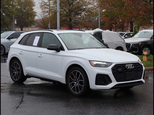 2021 Audi SQ5 Premium Plus