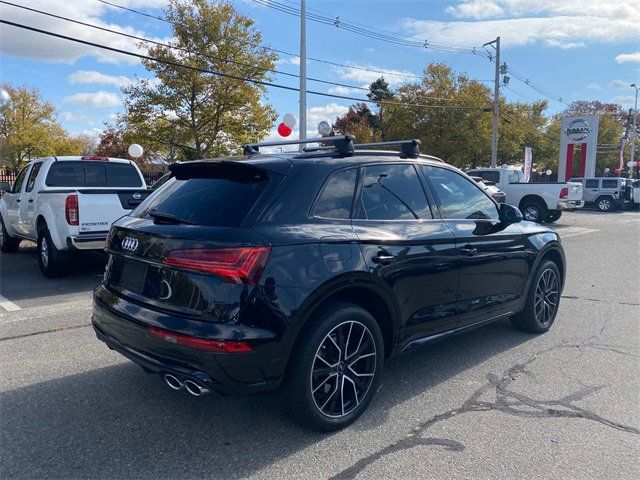 2021 Audi SQ5 Premium Plus