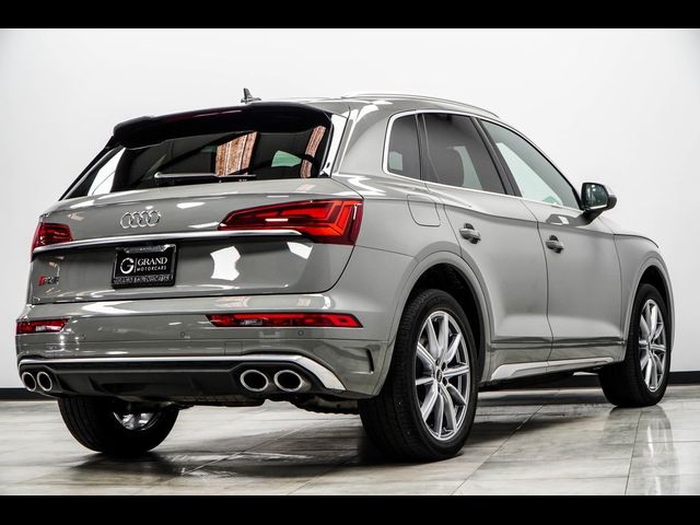 2021 Audi SQ5 Premium Plus