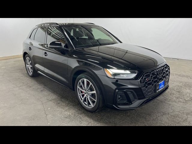 2021 Audi SQ5 Premium Plus