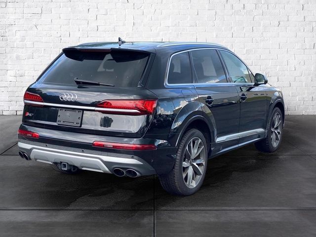 2021 Audi SQ7 Premium Plus