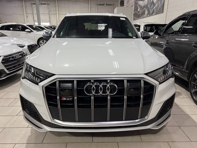 2021 Audi SQ7 Premium Plus