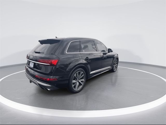 2021 Audi SQ7 Premium Plus