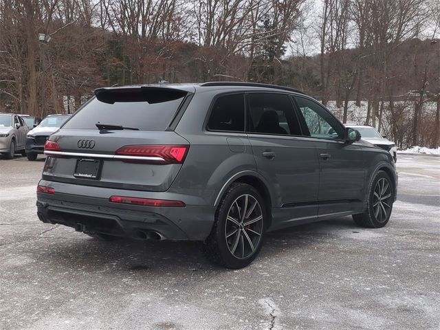 2021 Audi SQ7 Premium Plus