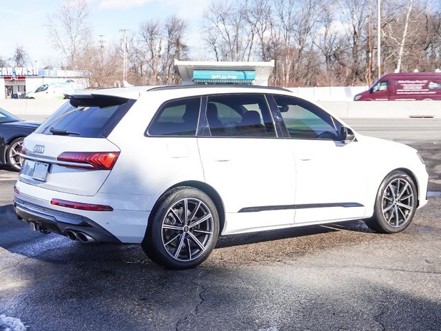 2021 Audi SQ7 Premium Plus