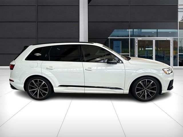 2021 Audi SQ7 Premium Plus