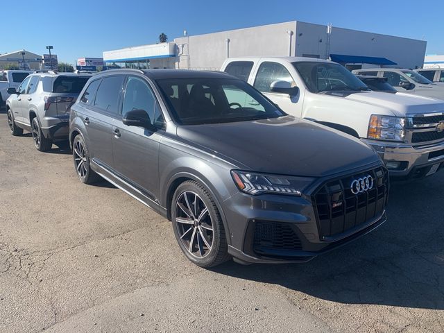 2021 Audi SQ7 Premium Plus