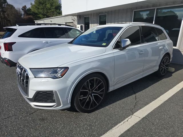 2021 Audi SQ7 Premium Plus