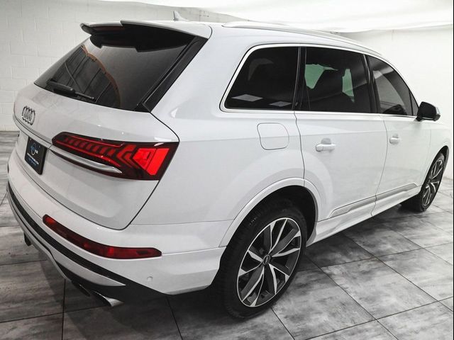 2021 Audi SQ7 Premium Plus