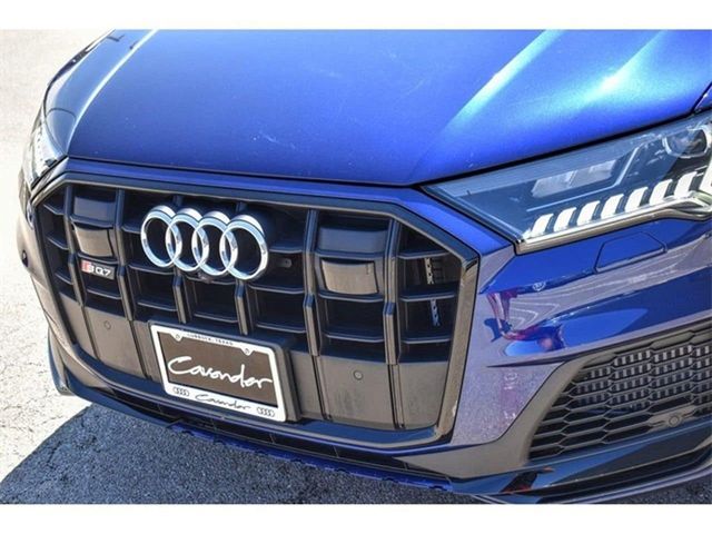 2021 Audi SQ7 Premium Plus