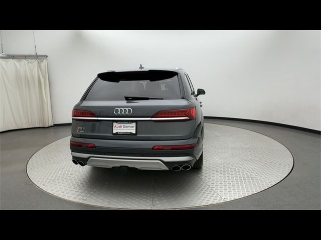 2021 Audi SQ7 Prestige