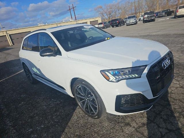 2021 Audi SQ7 Prestige