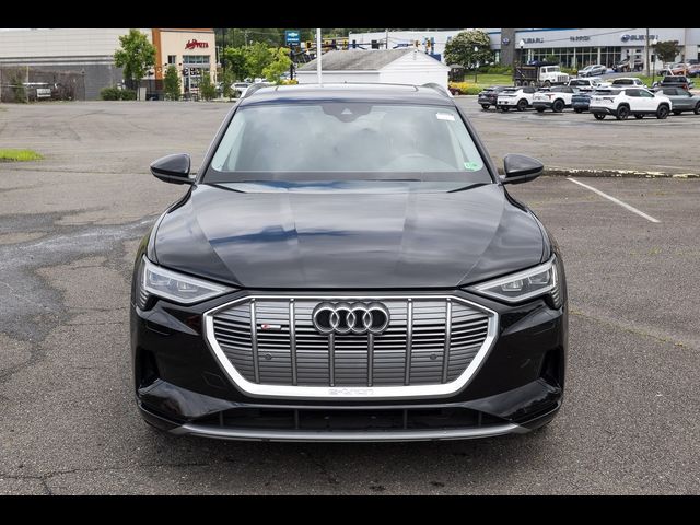 2021 Audi e-tron Premium