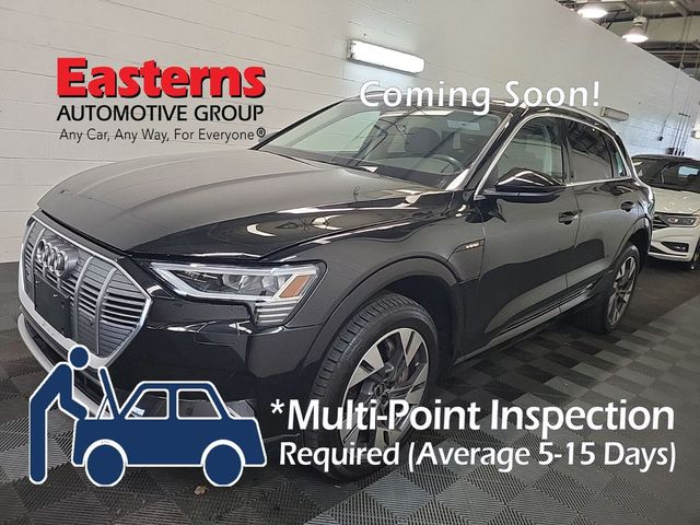 2021 Audi e-tron Premium