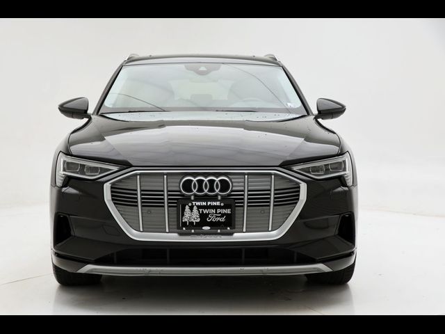 2021 Audi e-tron Premium