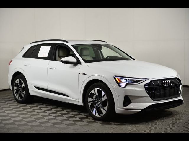 2021 Audi e-tron Premium