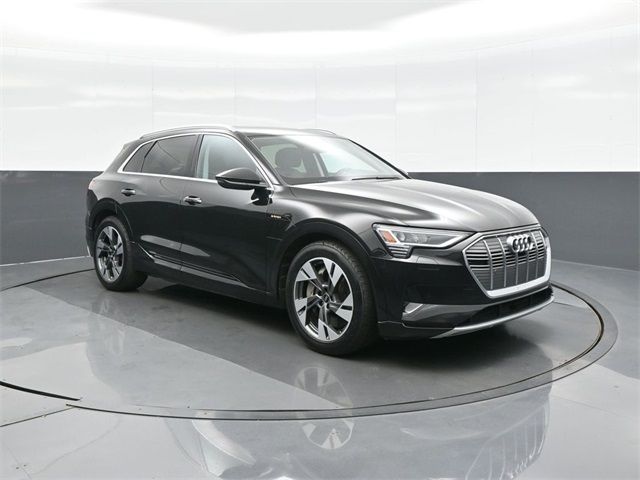 2021 Audi e-tron Premium