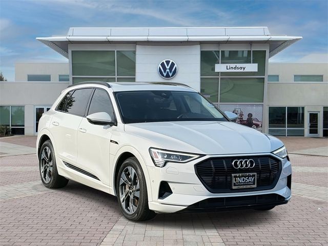 2021 Audi e-tron Premium