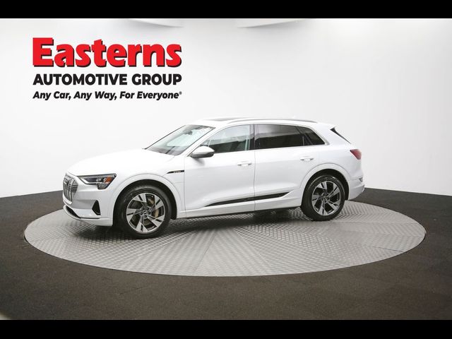 2021 Audi e-tron Premium
