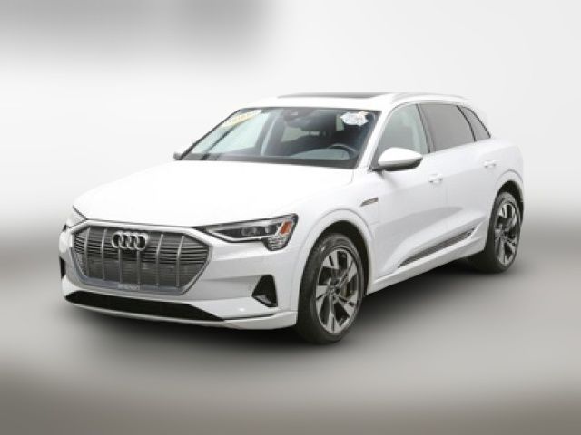 2021 Audi e-tron Premium