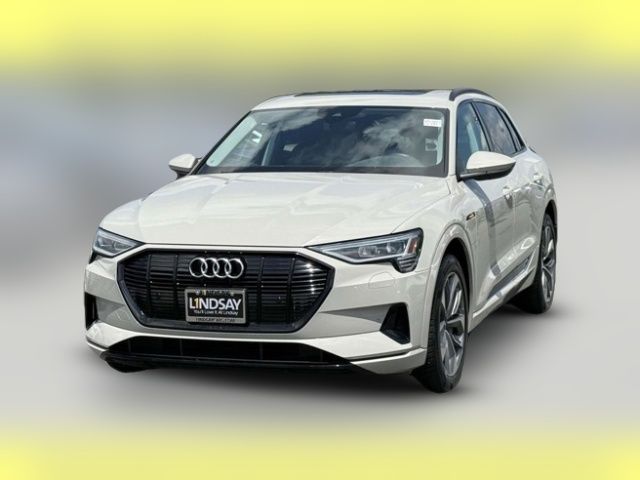 2021 Audi e-tron Premium
