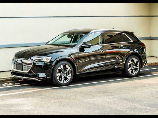 2021 Audi e-tron Premium