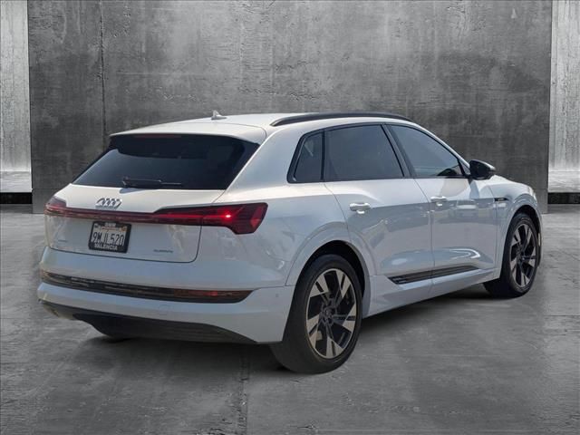 2021 Audi e-tron Premium