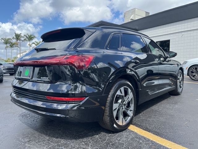 2021 Audi e-tron Premium