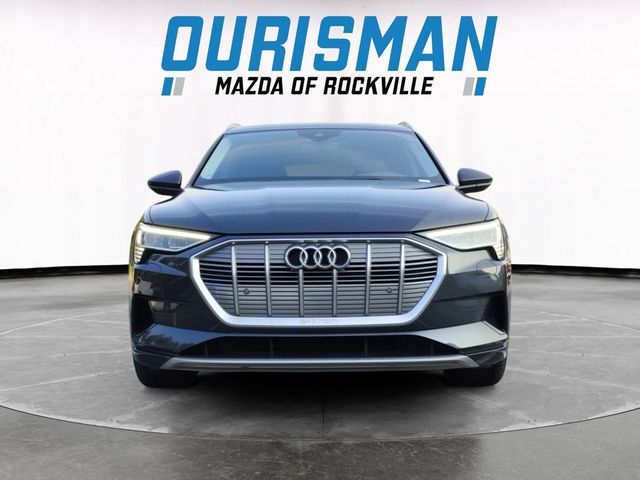 2021 Audi e-tron Premium