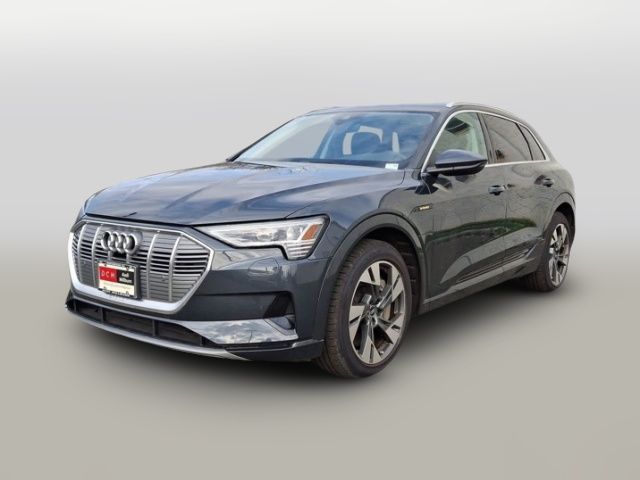 2021 Audi e-tron Premium