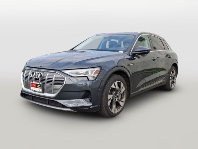 2021 Audi e-tron Premium