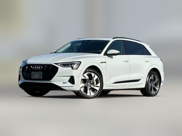 2021 Audi e-tron Premium