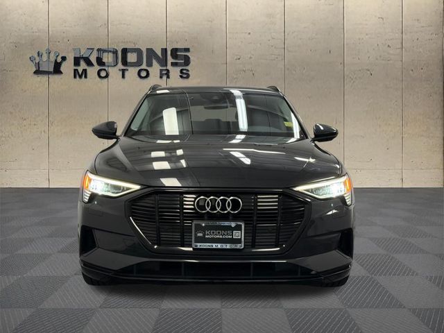 2021 Audi e-tron Premium
