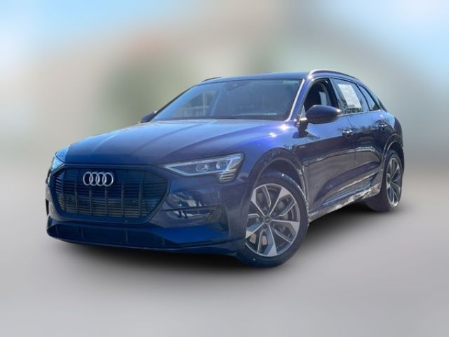 2021 Audi e-tron Premium