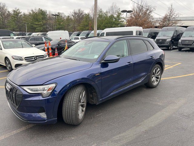 2021 Audi e-tron Premium